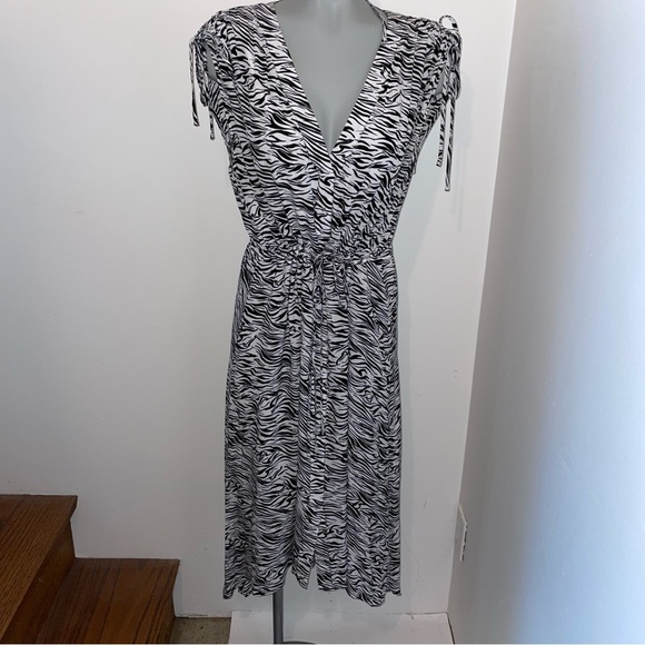 Sussan dress sleeveless viscose black white zebra midi length size 12 - Picture 1 of 7